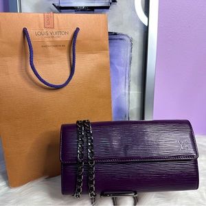 LIVE ONLY Louis Vuitton Epi Sarah Leather Wallet